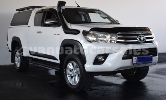 Buy Used Toyota Hilux White Car in Luganville in Sanma Buy Used Toyota Hilux White Car in Luganville in Sanma