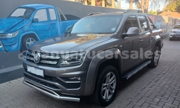 Buy Used Volkswagen Amarok Blue Car in Luganville in Sanma Buy Used Volkswagen Amarok Blue Car in Luganville in Sanma