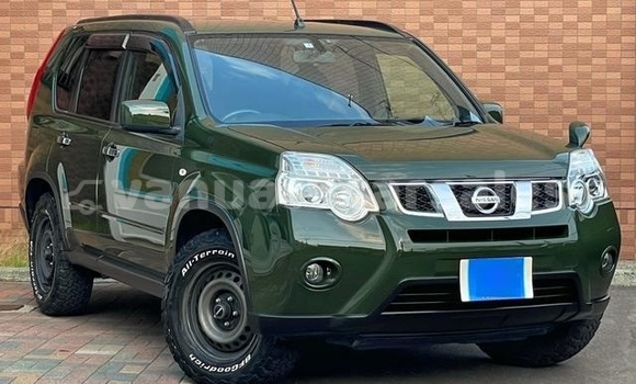 Buy Used Nissan X–Trail Green Car in Port Vila in Shefa Buy Used Nissan X–Trail Green Car in Port Vila in Shefa
