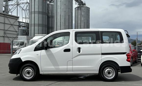 Buy Used Nissan NV200 White Car in Port Vila in Shefa Buy Used Nissan NV200 White Car in Port Vila in Shefa