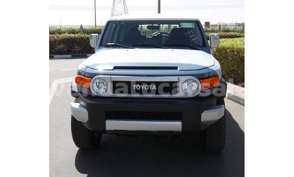 Acheter Import Voiture Toyota FJ Cruiser Bleu à Import - Dubai, Malampa Acheter Import Voiture Toyota FJ Cruiser Bleu à Import - Dubai, Malampa