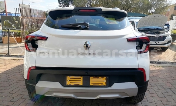 Buy Used Renault KWID White Car in Luganville in Sanma Buy Used Renault KWID White Car in Luganville in Sanma
