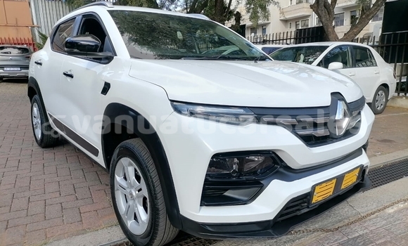 Buy Used Renault KWID White Car in Luganville in Sanma Buy Used Renault KWID White Car in Luganville in Sanma