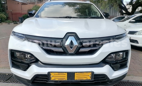 Buy Used Renault KWID White Car in Luganville in Sanma Buy Used Renault KWID White Car in Luganville in Sanma