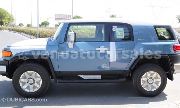 Acheter Import Voiture Toyota FJ Cruiser Bleu à Import - Dubai, Malampa Acheter Import Voiture Toyota FJ Cruiser Bleu à Import - Dubai, Malampa