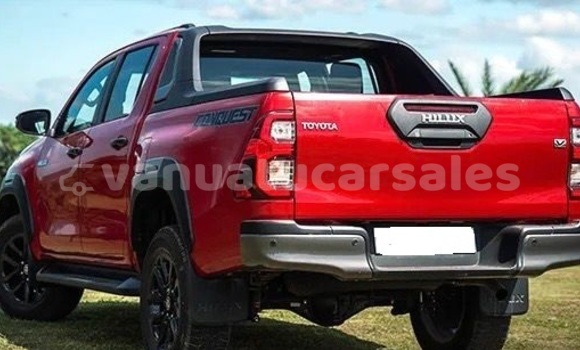 Buy Used Toyota Hilux Red Car in Luganville in Sanma Buy Used Toyota Hilux Red Car in Luganville in Sanma