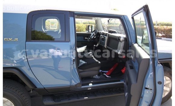 Acheter Import Voiture Toyota FJ Cruiser Bleu à Import - Dubai, Malampa Acheter Import Voiture Toyota FJ Cruiser Bleu à Import - Dubai, Malampa