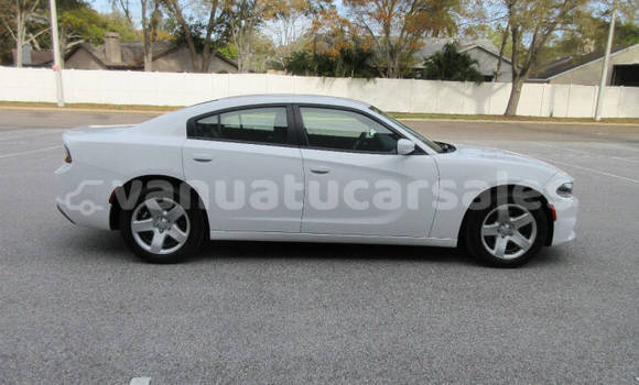 Buy Used Dodge Charger White Car in Luganville in Sanma Buy Used Dodge Charger White Car in Luganville in Sanma