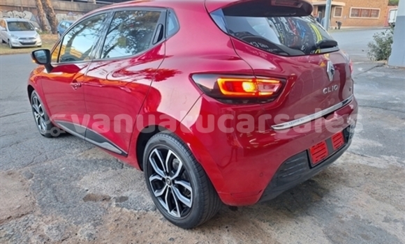 Buy Used Renault Clio Red Car in Port Vila in Shefa Buy Used Renault Clio Red Car in Port Vila in Shefa