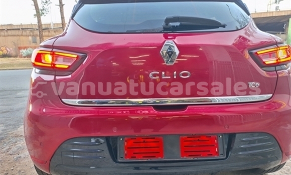 Buy Used Renault Clio Red Car in Port Vila in Shefa Buy Used Renault Clio Red Car in Port Vila in Shefa