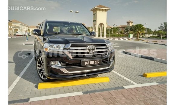 Acheter Import Voiture Toyota Land Cruiser Noir à Import - Dubai, Malampa Acheter Import Voiture Toyota Land Cruiser Noir à Import - Dubai, Malampa