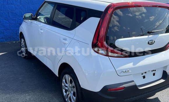 Buy Used Kia Soul White Car in Luganville in Sanma Buy Used Kia Soul White Car in Luganville in Sanma