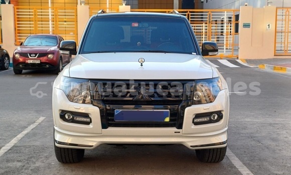 Buy Used Mitsubishi Pajero White Car in Luganville in Sanma Buy Used Mitsubishi Pajero White Car in Luganville in Sanma