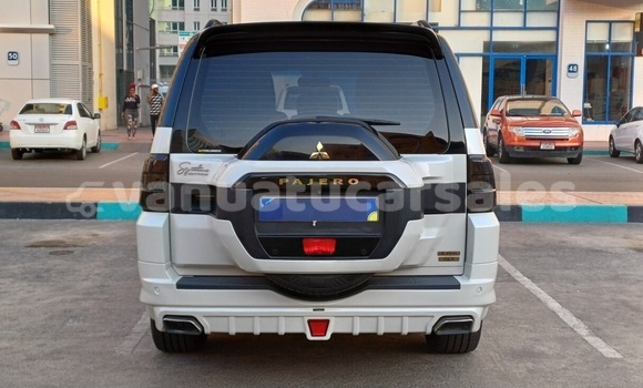 Buy Used Mitsubishi Pajero White Car in Luganville in Sanma Buy Used Mitsubishi Pajero White Car in Luganville in Sanma