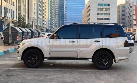 Buy Used Mitsubishi Pajero White Car in Luganville in Sanma Buy Used Mitsubishi Pajero White Car in Luganville in Sanma