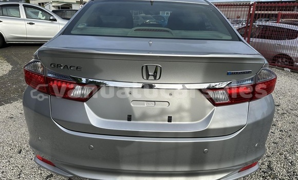 Buy Used Honda Grace Silver Car in Port Vila in Shefa Buy Used Honda Grace Silver Car in Port Vila in Shefa