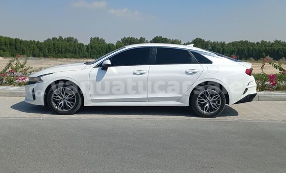 Buy Used Kia K5 White Car in Luganville in Sanma Buy Used Kia K5 White Car in Luganville in Sanma