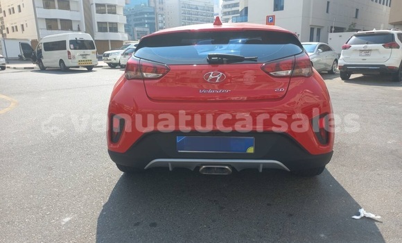 Buy Used Hyundai Veloster Red Car in Port Vila in Shefa Buy Used Hyundai Veloster Red Car in Port Vila in Shefa