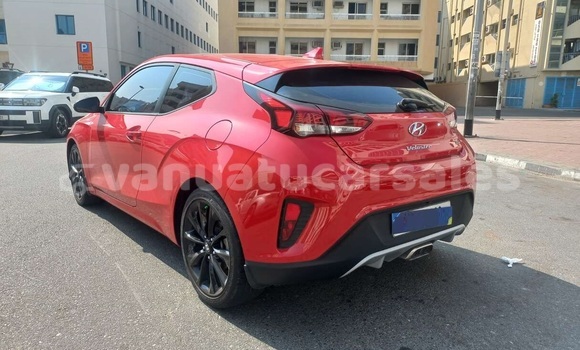 Buy Used Hyundai Veloster Red Car in Port Vila in Shefa Buy Used Hyundai Veloster Red Car in Port Vila in Shefa