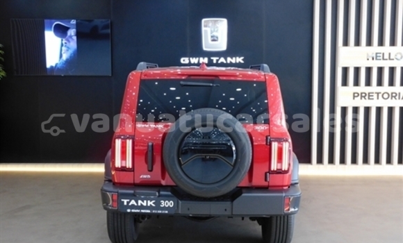 Buy Used GAZ 18 Red Car in Luganville in Sanma Buy Used GAZ 18 Red Car in Luganville in Sanma