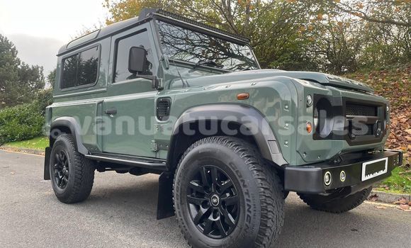 Buy Used Land Rover Defender Green Car in Luganville in Sanma Buy Used Land Rover Defender Green Car in Luganville in Sanma
