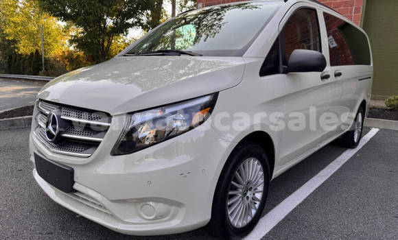 Buy Used Mercedes-Benz Vito White Car in Port Vila in Shefa Buy Used Mercedes-Benz Vito White Car in Port Vila in Shefa