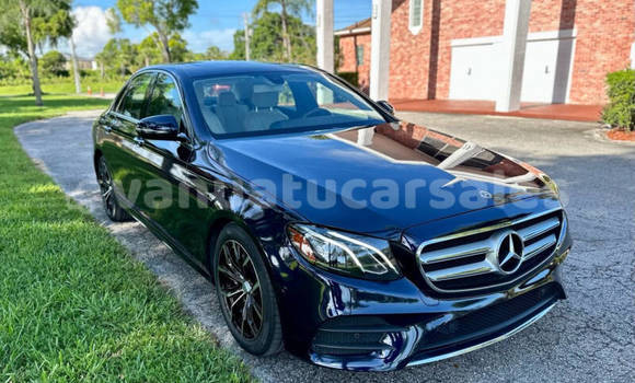 Buy Used Mercedes-Benz E–Class Blue Car in Luganville in Sanma Buy Used Mercedes-Benz E–Class Blue Car in Luganville in Sanma