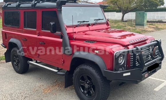 Acheter Occasion Voiture Land Rover Defender Rouge à Port Vila, Shefa Acheter Occasion Voiture Land Rover Defender Rouge à Port Vila, Shefa