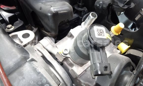 Buy RENAULT CLIO in Luganville in Sanma Buy RENAULT CLIO in Luganville in Sanma