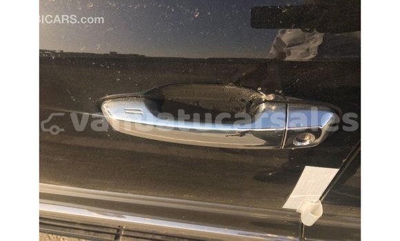 Acheter Import Voiture Toyota Land Cruiser Noir à Import - Dubai, Malampa Acheter Import Voiture Toyota Land Cruiser Noir à Import - Dubai, Malampa