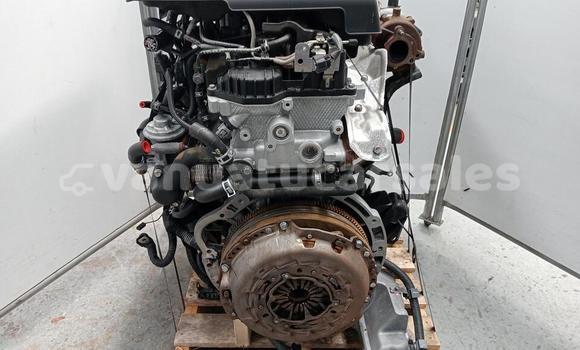 Acheter MITSUBISHI TRITON ENGINE à Port Vila, Shefa Acheter MITSUBISHI TRITON ENGINE à Port Vila, Shefa