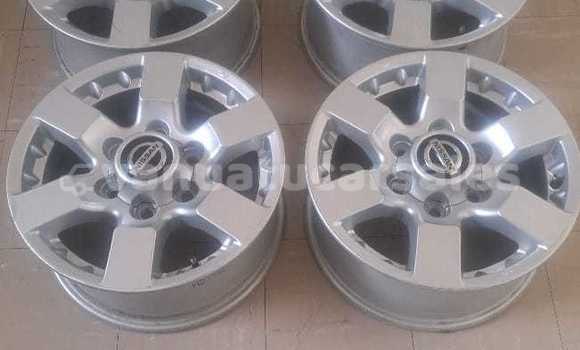Buy Nissan hardbody 16 inch. in Luganville in Sanma Buy Nissan hardbody 16 inch. in Luganville in Sanma