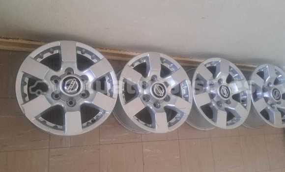 Buy Nissan hardbody 16 inch. in Luganville in Sanma Buy Nissan hardbody 16 inch. in Luganville in Sanma