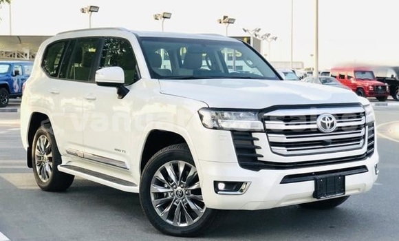 Acheter Occasion Voiture Toyota Land Cruiser Blanc à Bunlap, Penama Acheter Occasion Voiture Toyota Land Cruiser Blanc à Bunlap, Penama