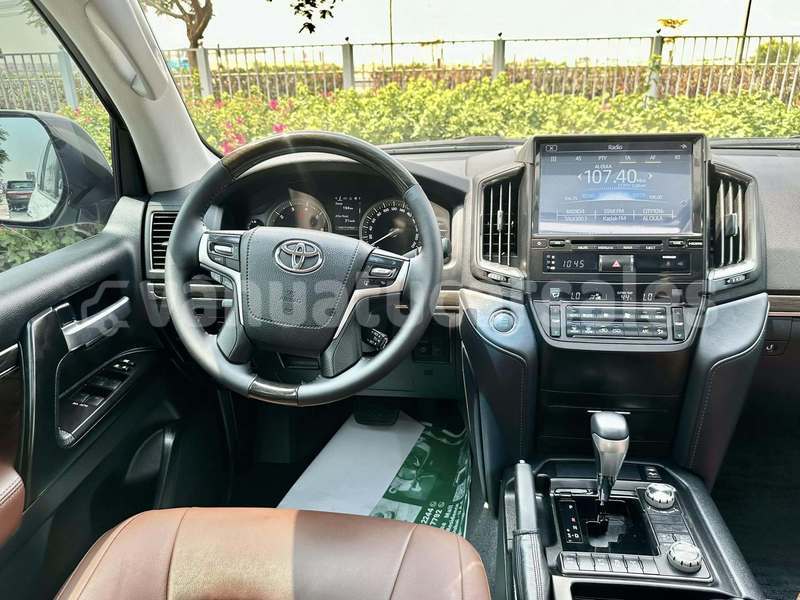 Big with watermark toyota land cruiser shefa eratap 806