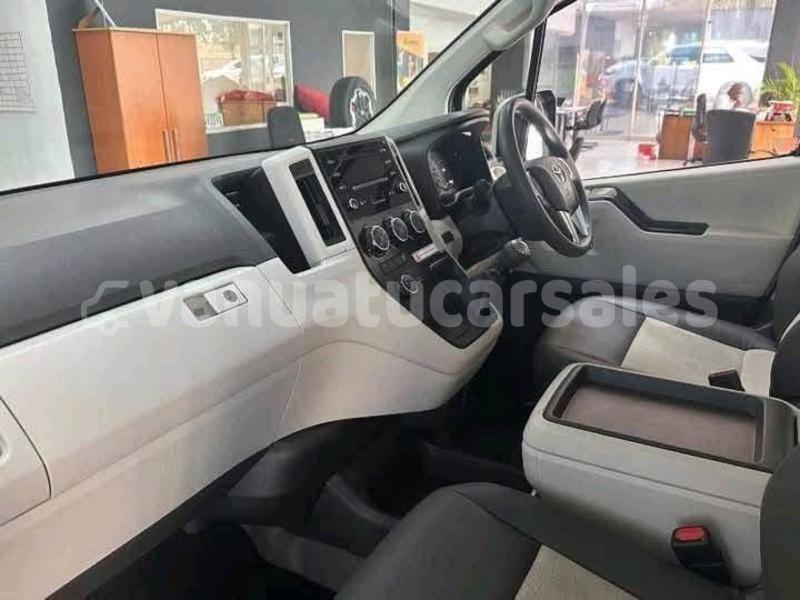 Big with watermark toyota hiace shefa port vila 817