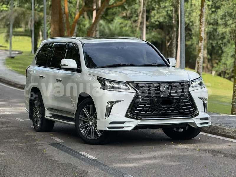 Big with watermark lexus lx 570 shefa port vila 818