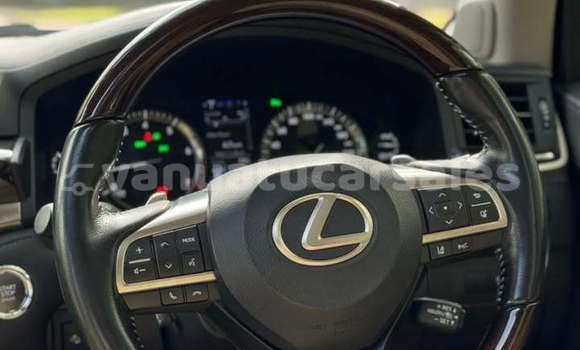 Buy Used Lexus LX 570 White Car in Port Vila in Shefa Buy Used Lexus LX 570 White Car in Port Vila in Shefa