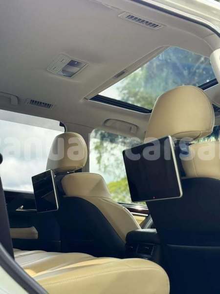 Big with watermark lexus lx 570 shefa port vila 818