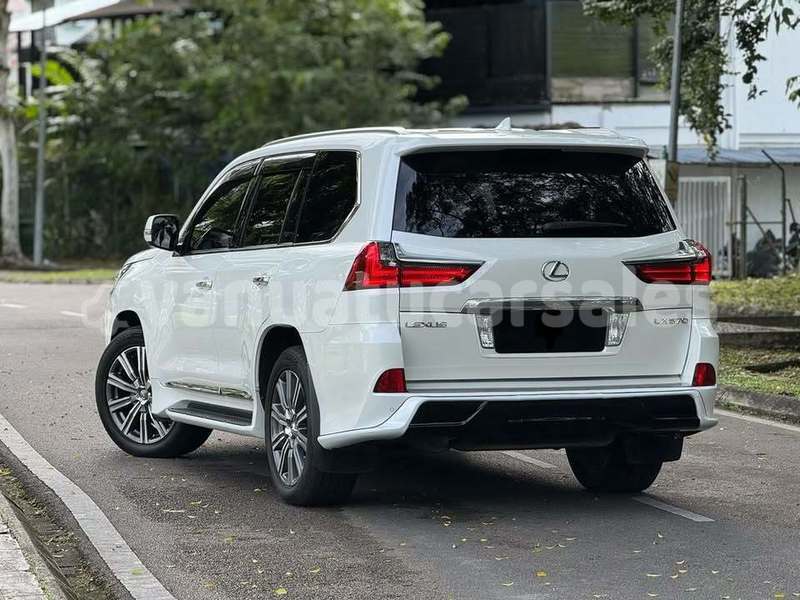 Big with watermark lexus lx 570 shefa port vila 818