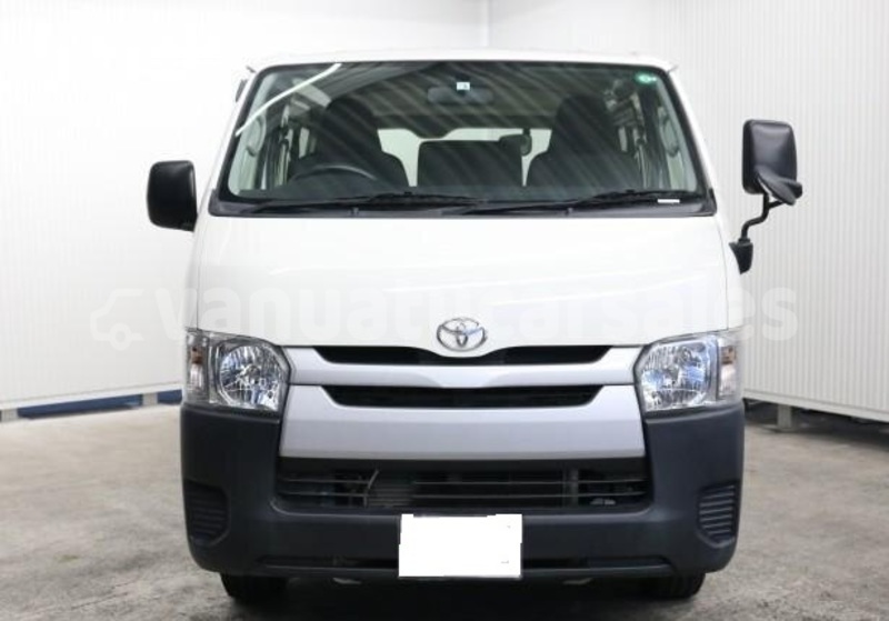 Big with watermark toyota hiace shefa port vila 819