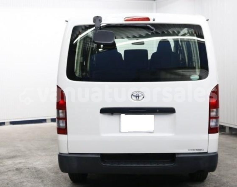 Big with watermark toyota hiace shefa port vila 819