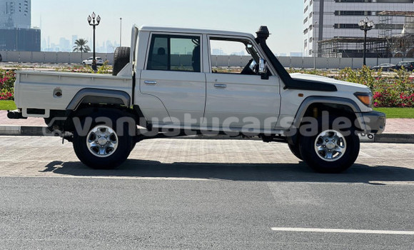 Buy Used Toyota Land Cruiser Other Car in Luganville in Sanma Buy Used Toyota Land Cruiser Other Car in Luganville in Sanma