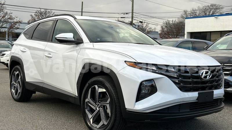 Big with watermark hyundai tucson shefa port vila 829