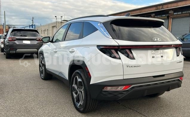 Big with watermark hyundai tucson shefa port vila 829