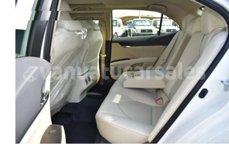 Big with watermark toyota camry shefa port vila 831