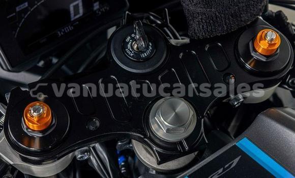 Buy Used Yamaha YZF Black Bike in Port Havannah in Shefa Buy Used Yamaha YZF Black Bike in Port Havannah in Shefa