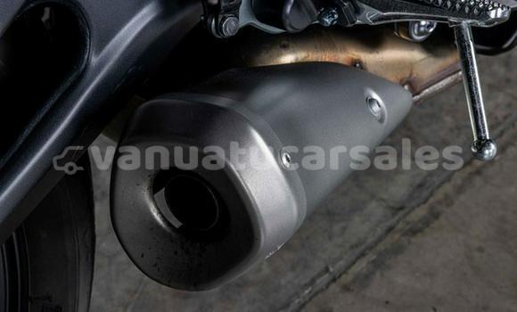 Buy Used Yamaha YZF Black Bike in Port Havannah in Shefa Buy Used Yamaha YZF Black Bike in Port Havannah in Shefa