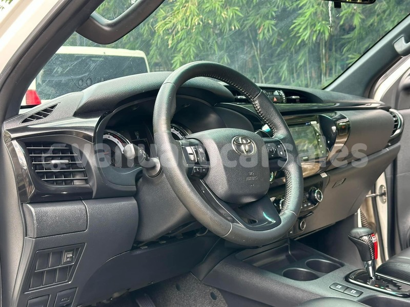 Big with watermark toyota hilux surf shefa burumba 838