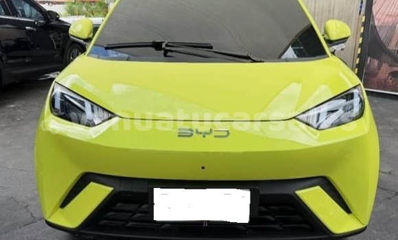 Buy Used BYD S6 White Car in Port Vila in Shefa Buy Used BYD S6 White Car in Port Vila in Shefa
